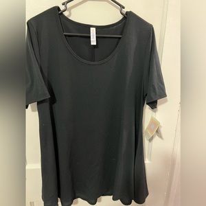 Lula Roe Black Shirt NWT size Medium NEW Cute top!